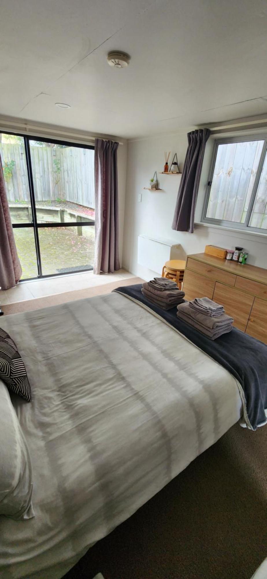 Guest house Cozy On Shalimar Auckland