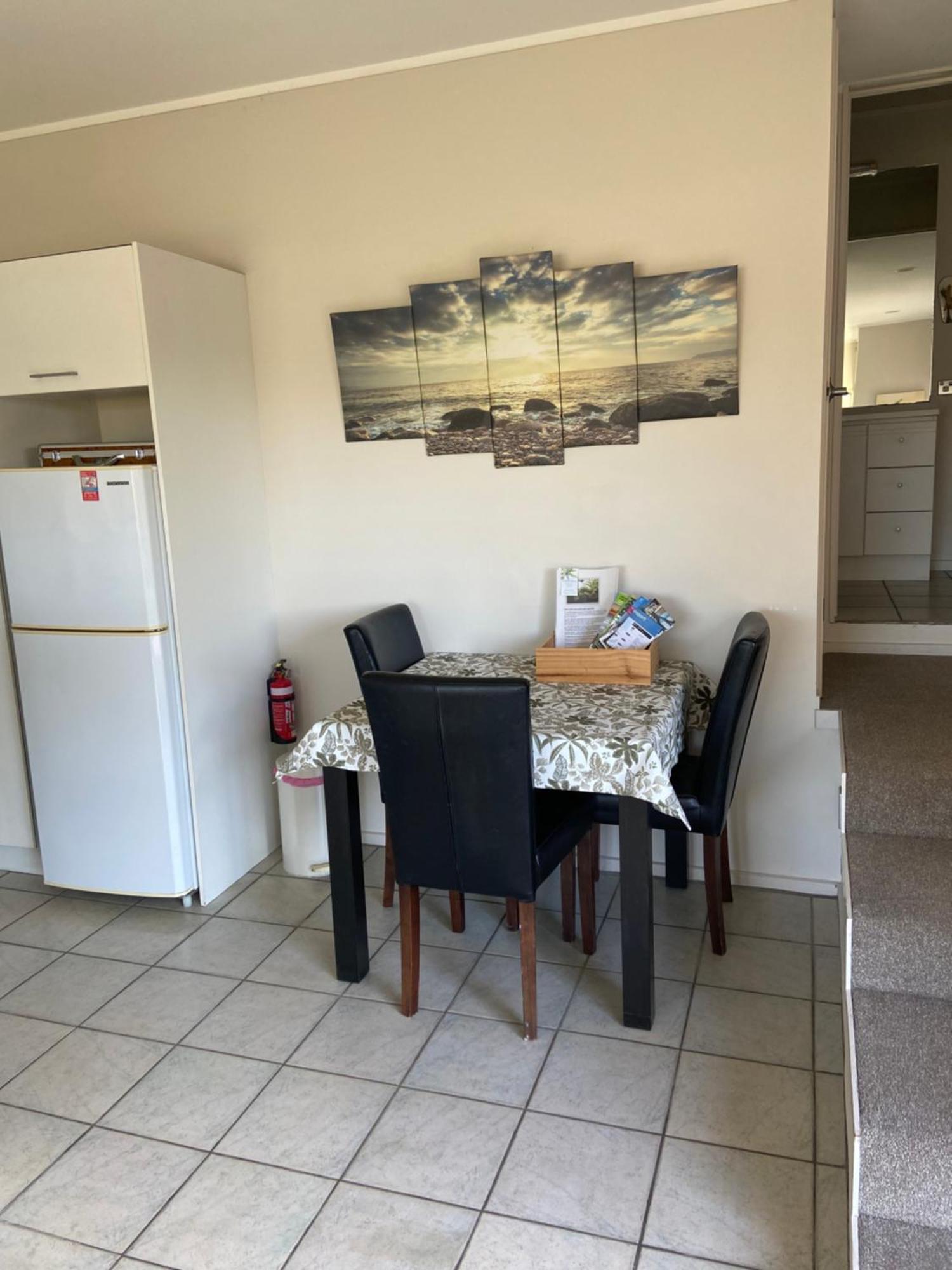 Palm Garden Apartment *
