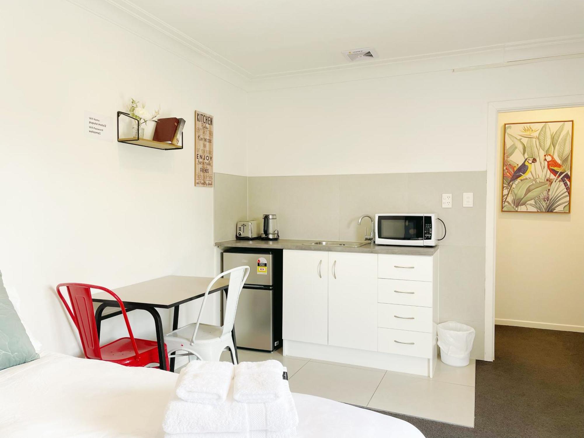 Motel Pupuke Manor Auckland