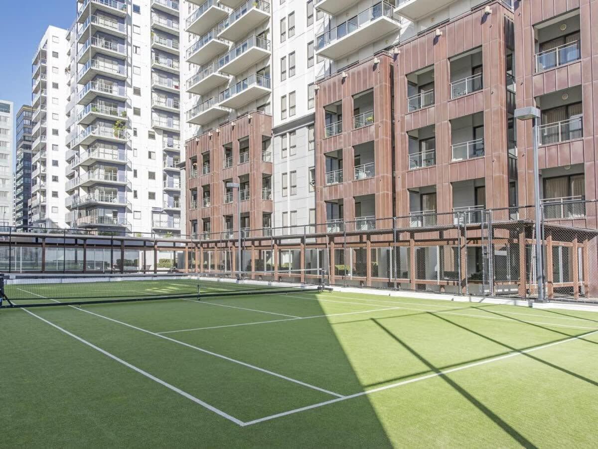 Apartment Views -stunning Heritage-pool,gym Auckland