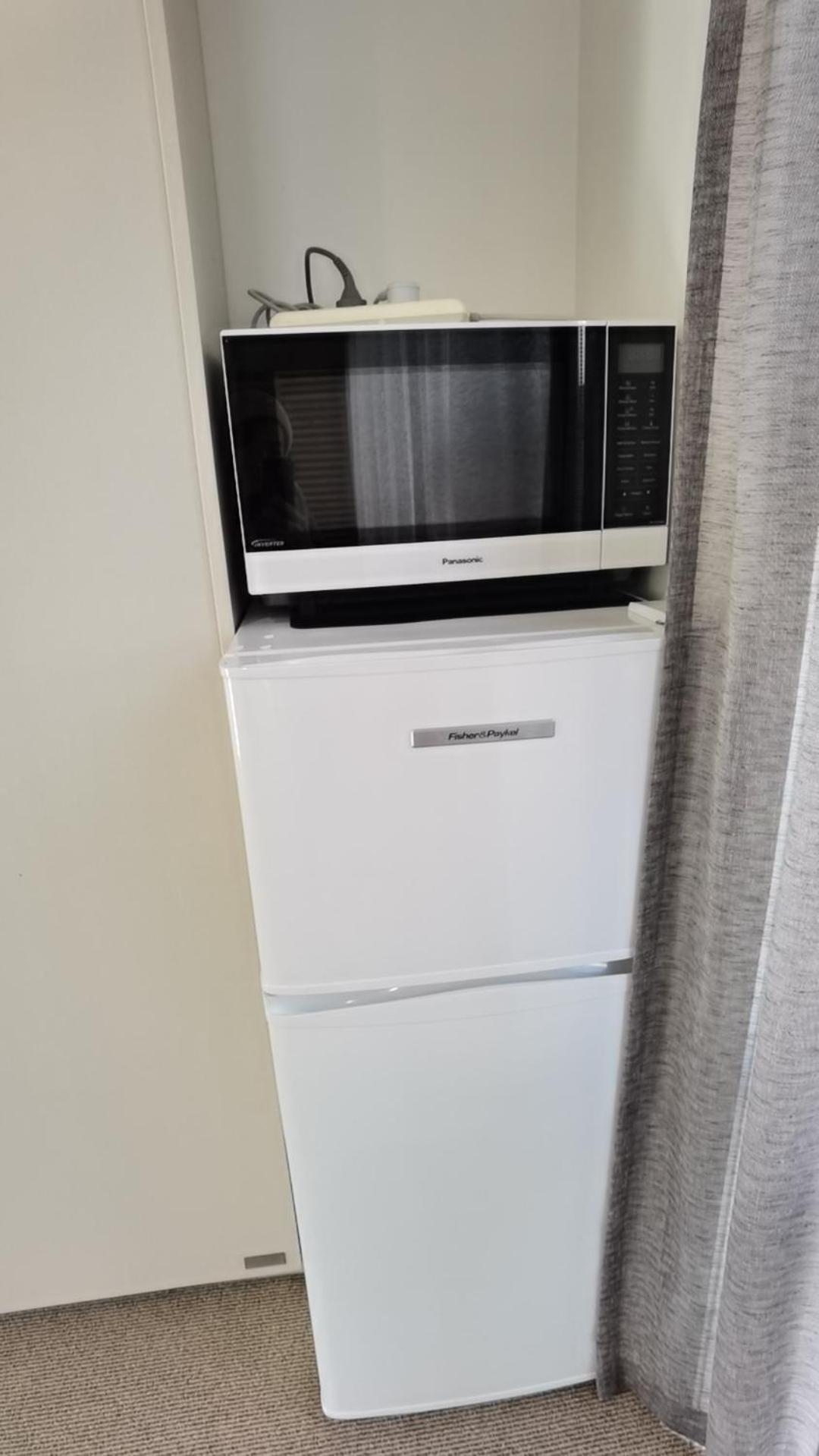 Hot Deal! Sky Stars Spacious Walk To Close To Cbd Auckland