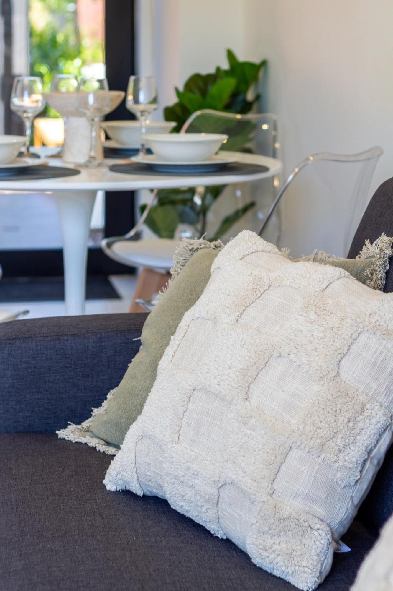 West Retreat 2br Sleeps 4 Apartment Auckland