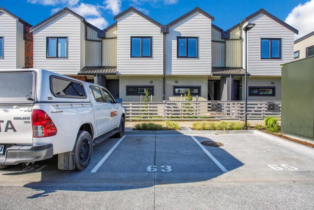 Brand New Family 7km From Airport Holiday home