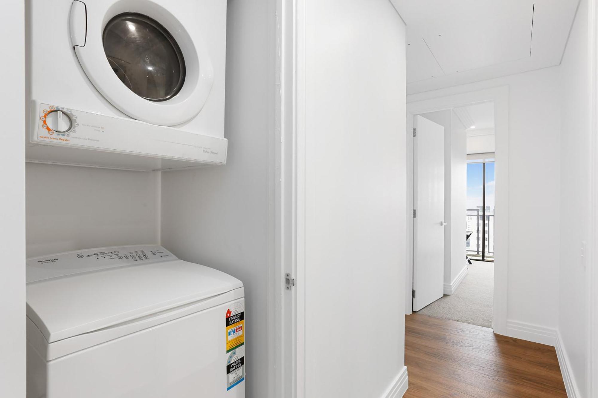 Apartment Metropolis By Urban Rest