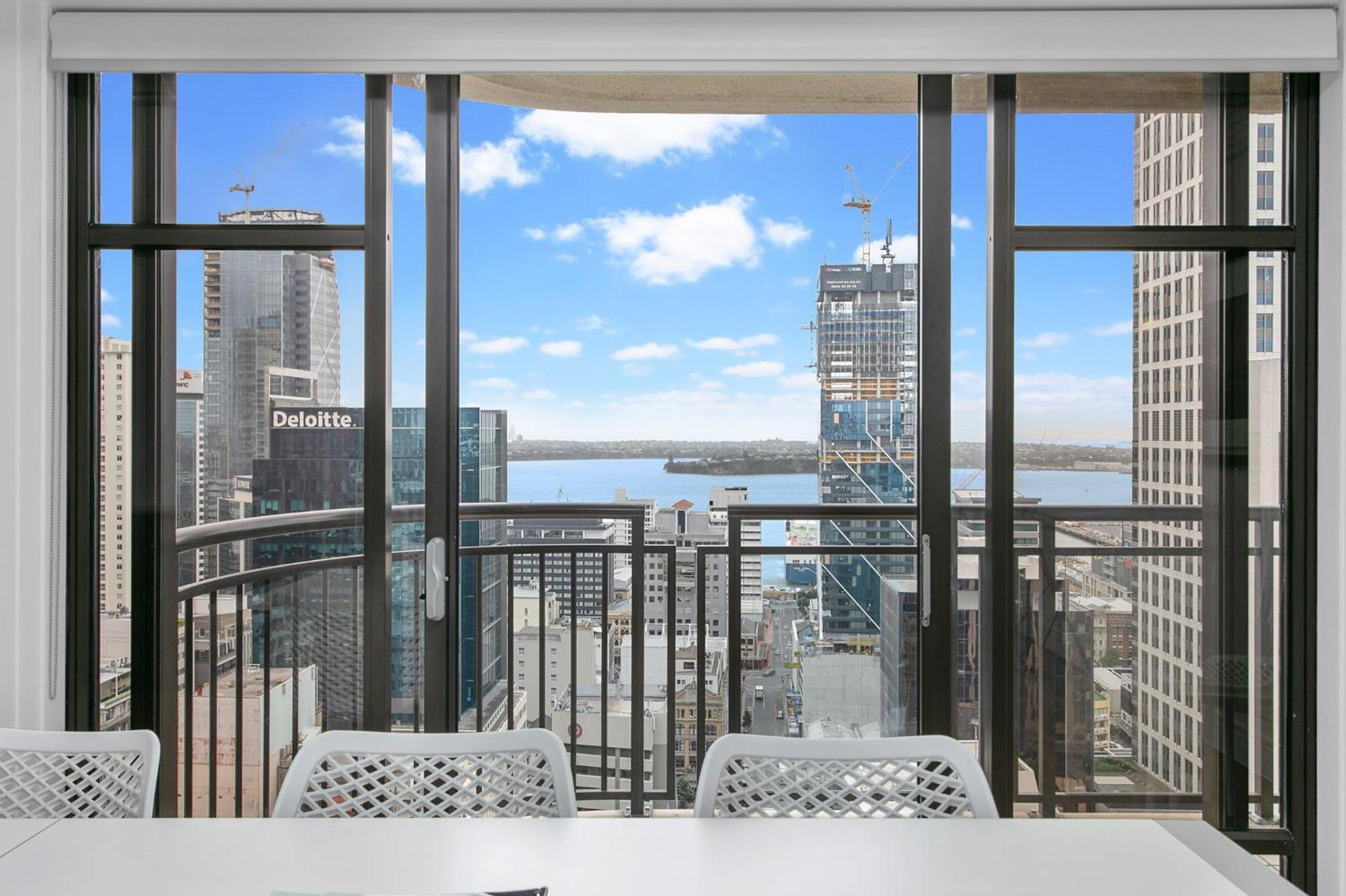 Metropolis By Urban Rest * Auckland