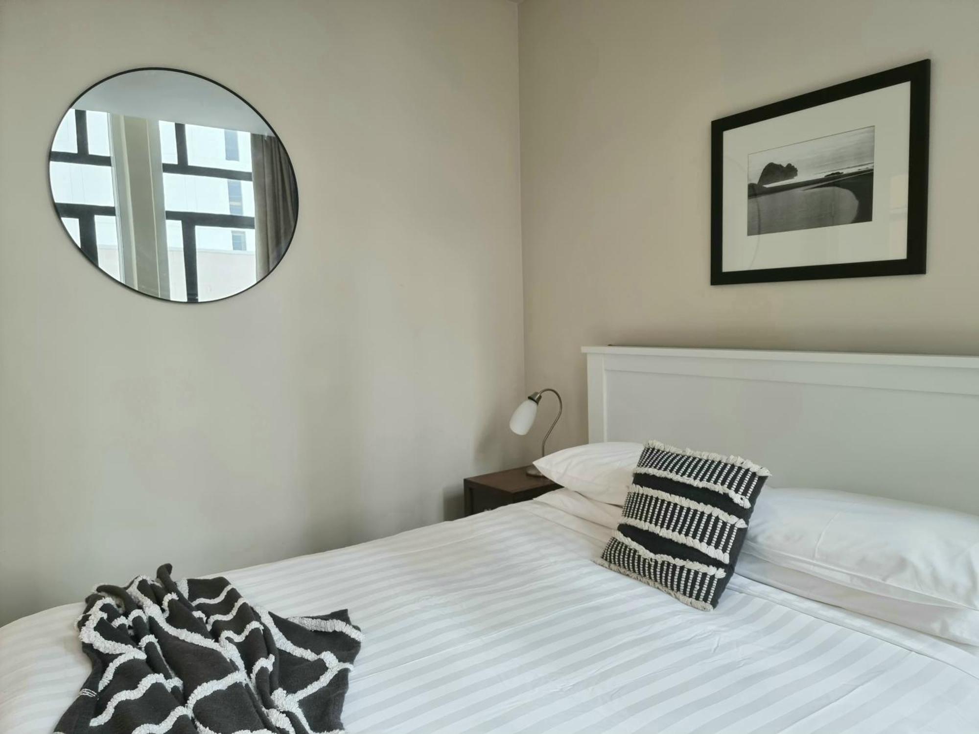 Apartment Urban Deco On Queen Street *