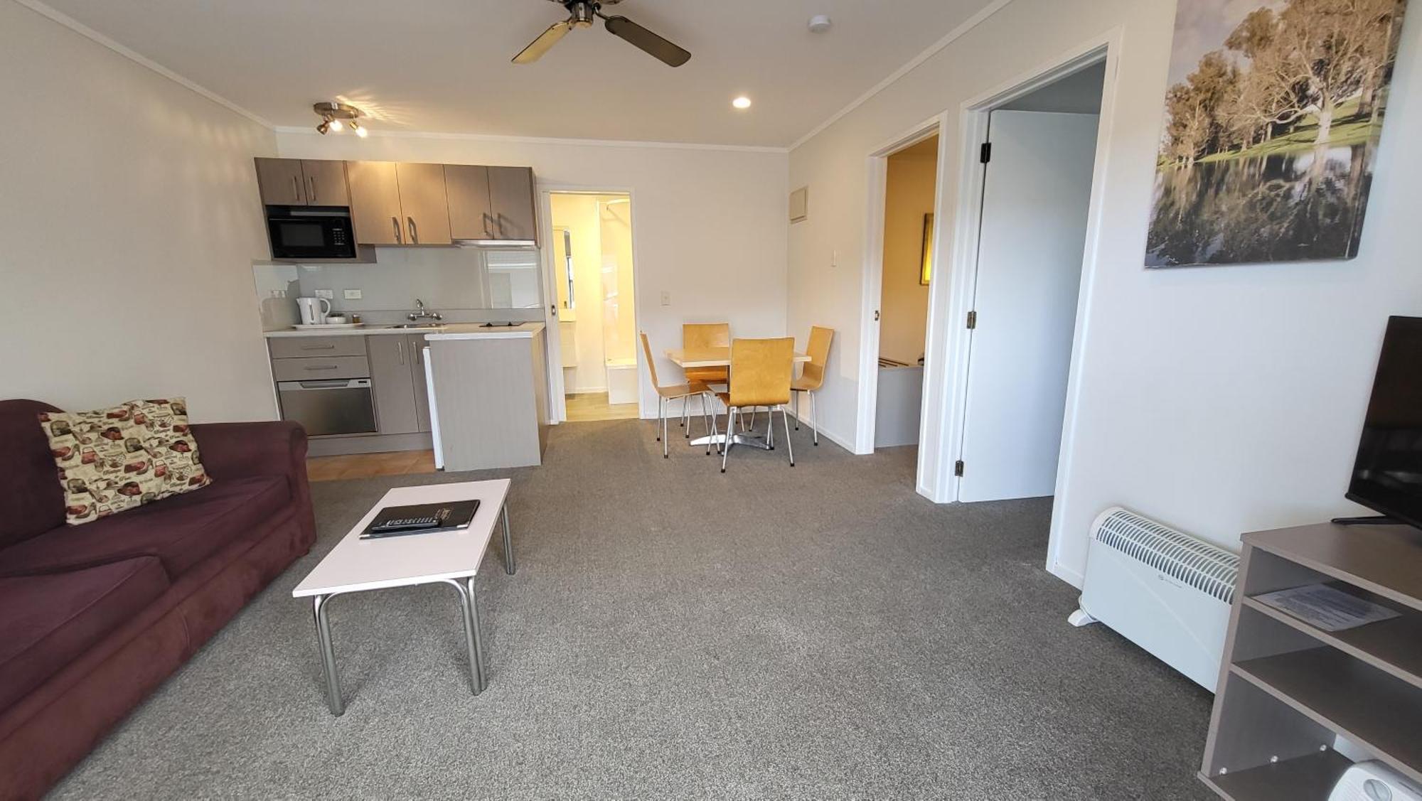 Manukau Motor 4* Auckland