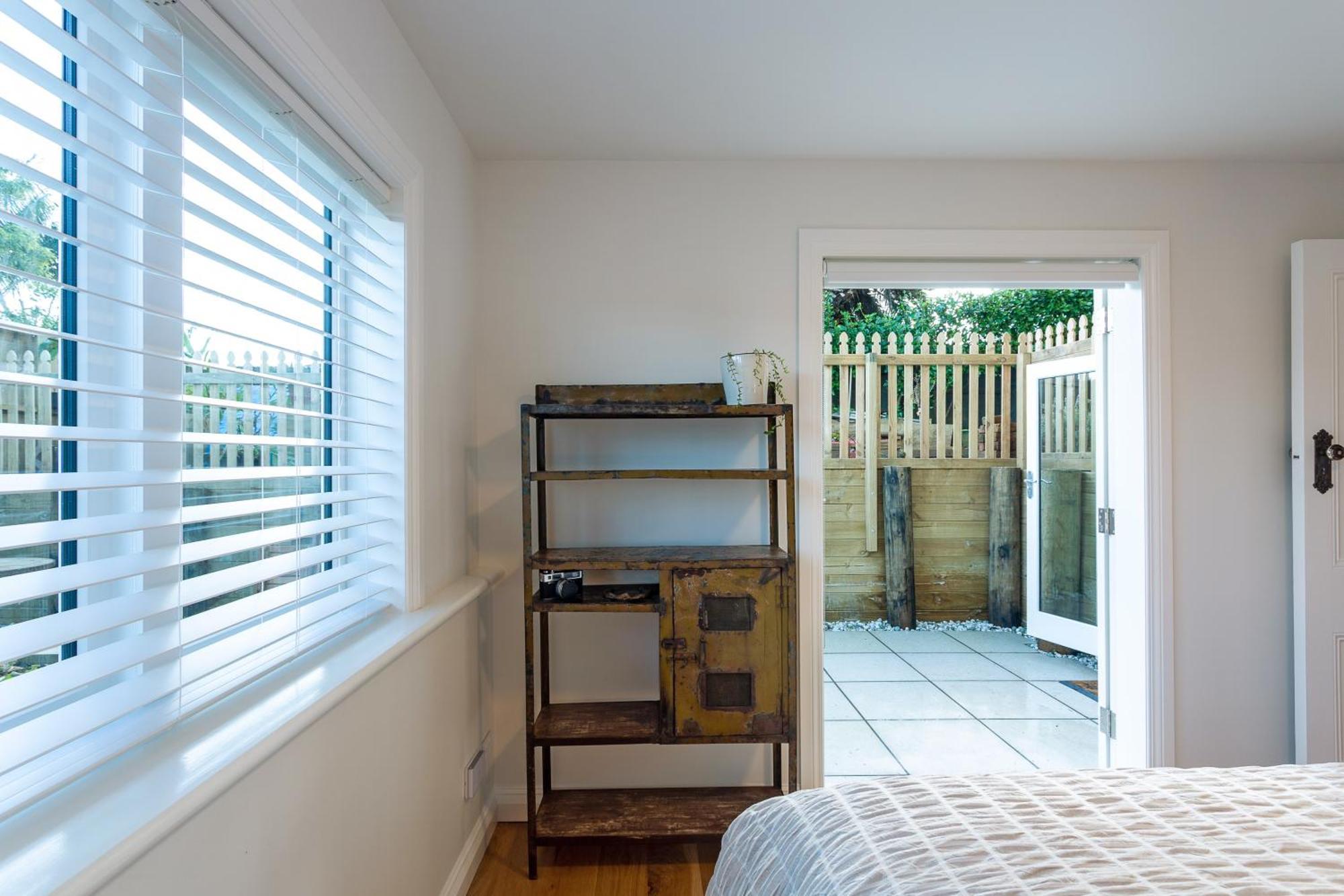 Apartment Stunning Self-contained Auckland