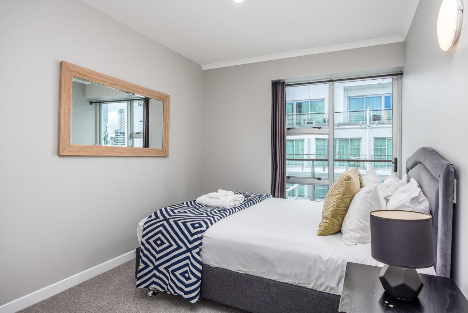 Beautiful Renovated 2 X Bdrm,perfect Location Auckland