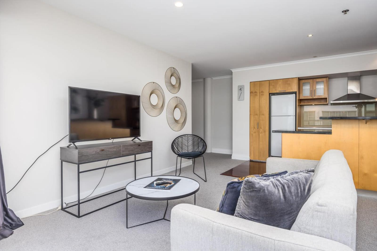 Apartment Beautiful Renovated 2 X Bdrm,perfect Location Auckland