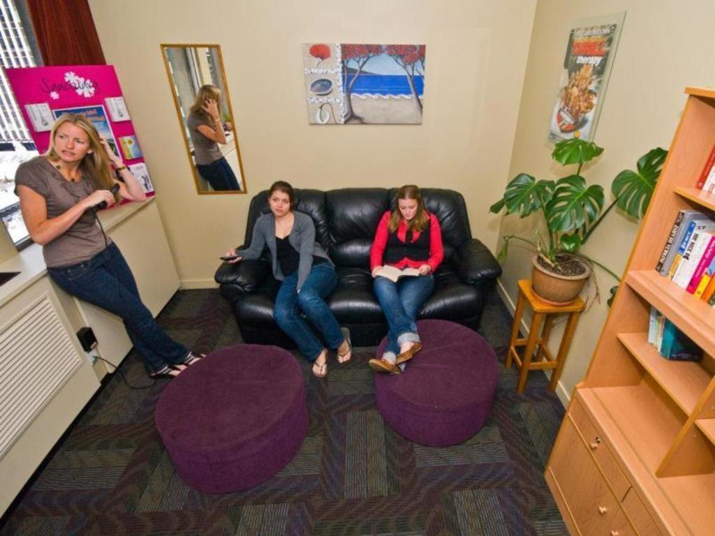 Base Hostel