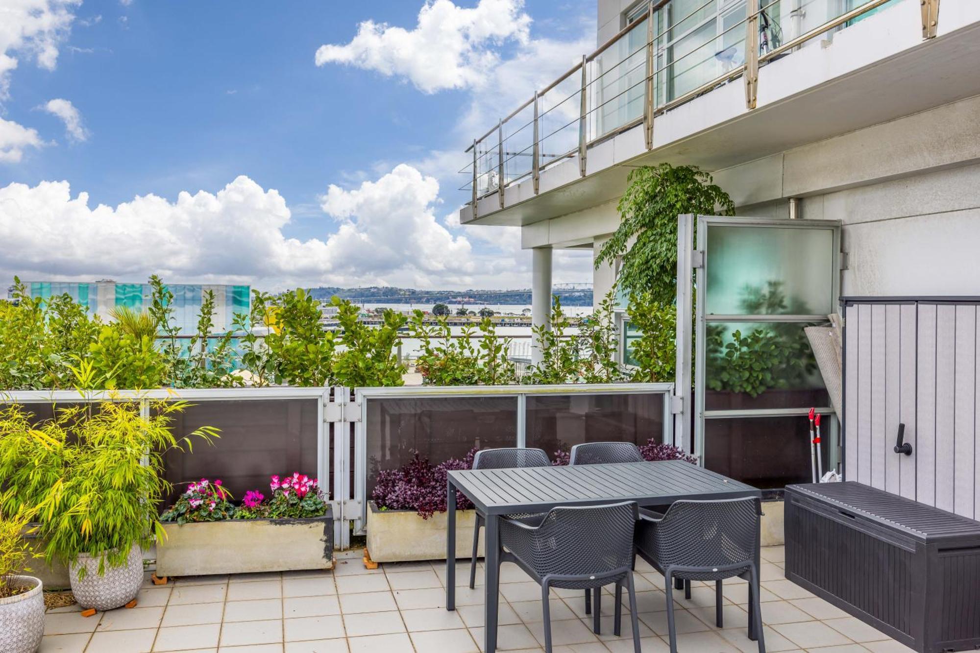 Waterfront Studio 56 Viaduct Apartment Auckland