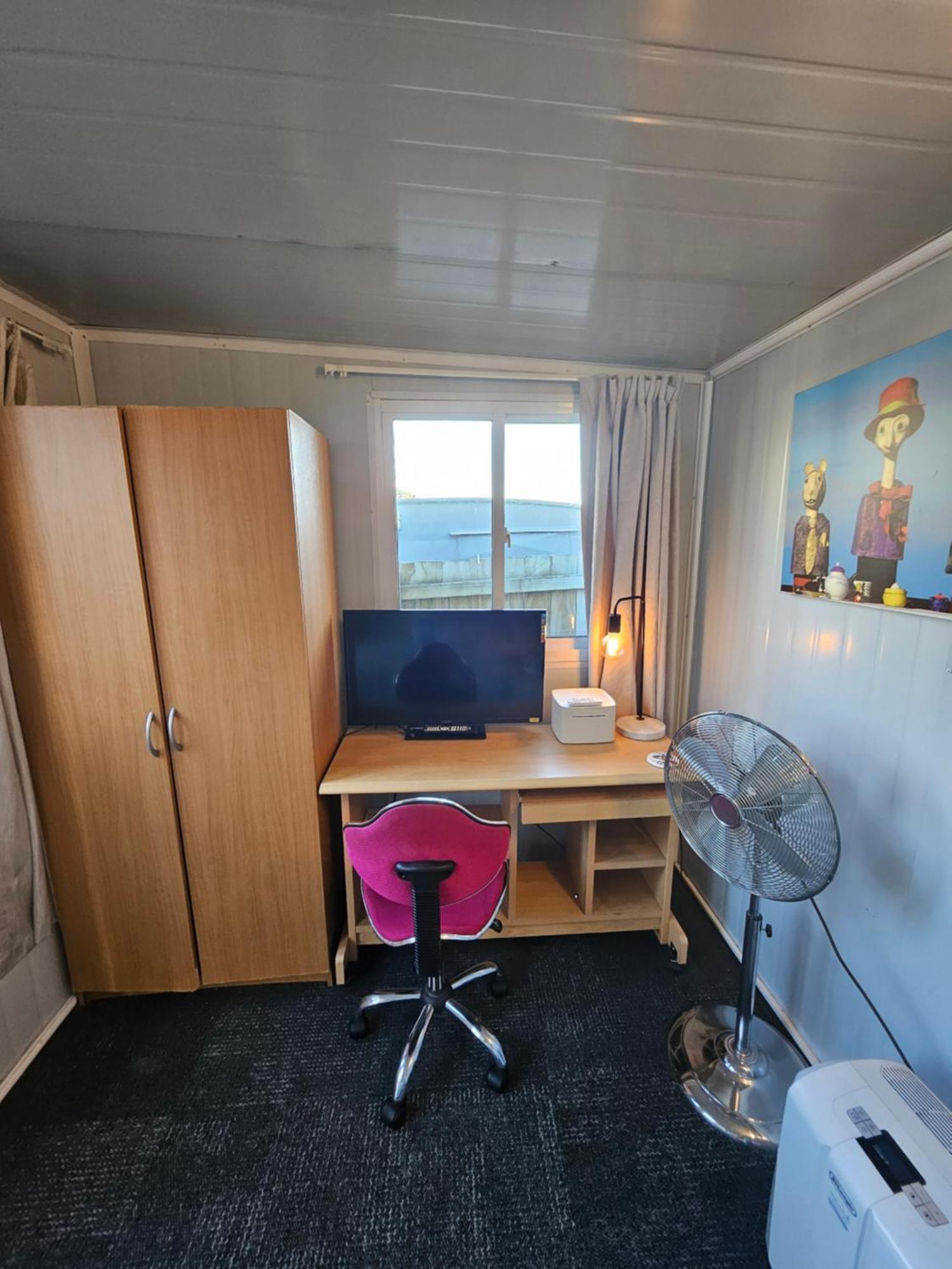 Guest house C4 Save Money Budget Affordable With Comfort! 4 *