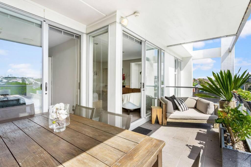 Apartment Perfection, Style, 2br, 2ba, 2 Free Carpark 400m To Eden Park *