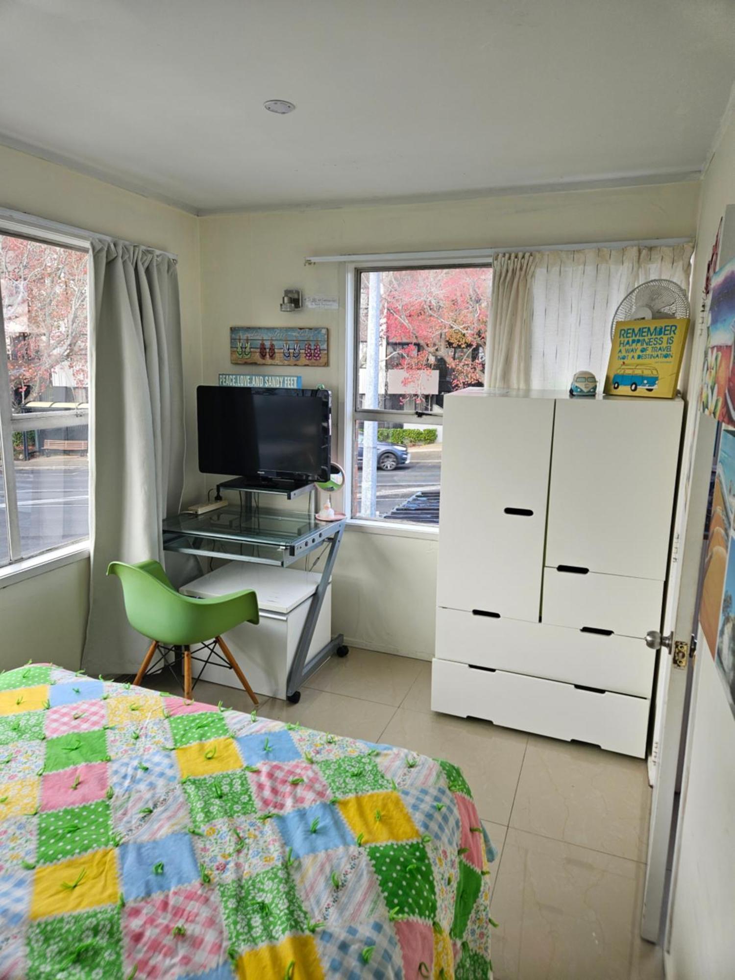 3 International Travellers Only Accepted R3 Homestay *