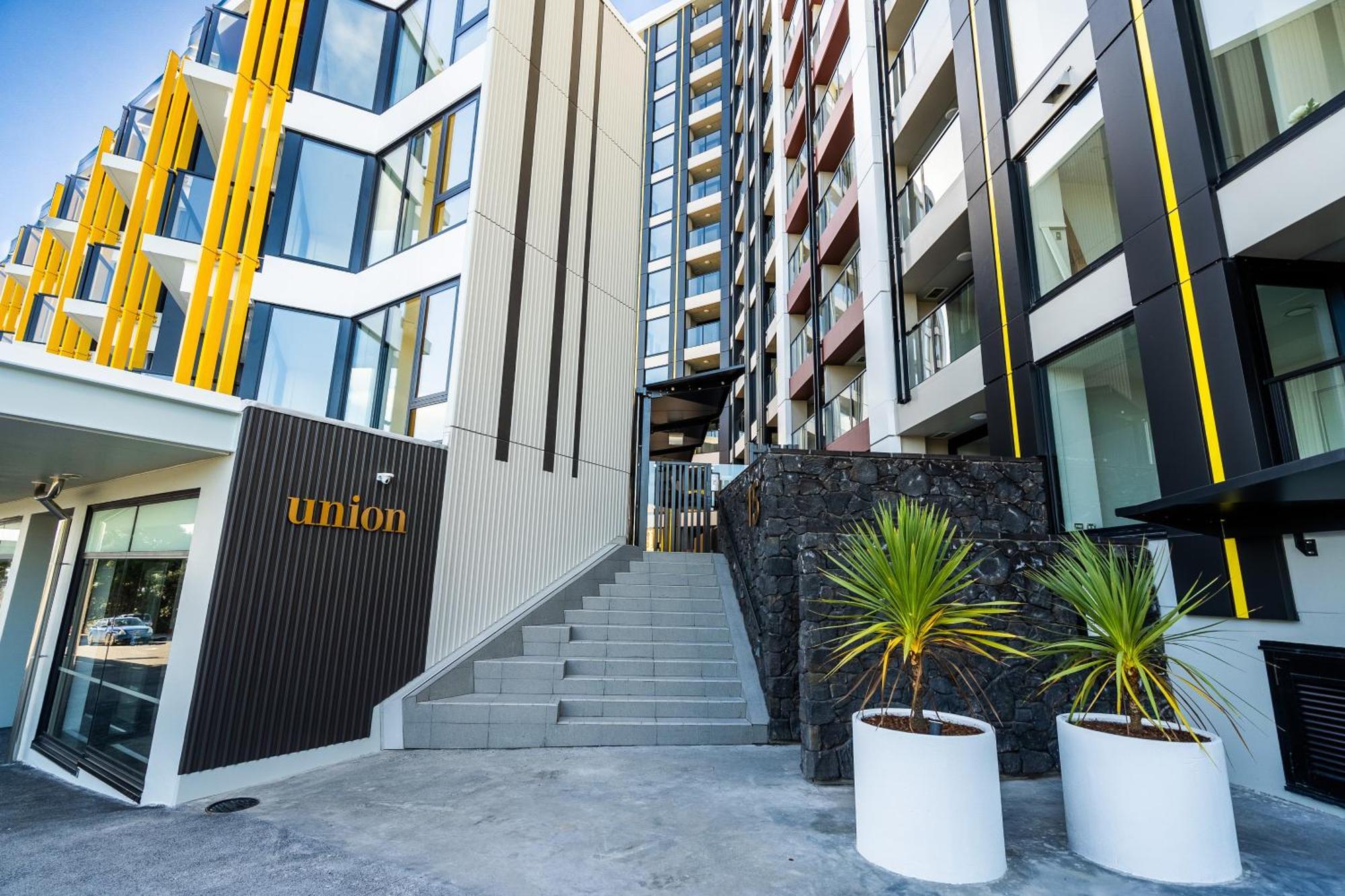 Penthouse With Panoramic Views Of Ponsonby