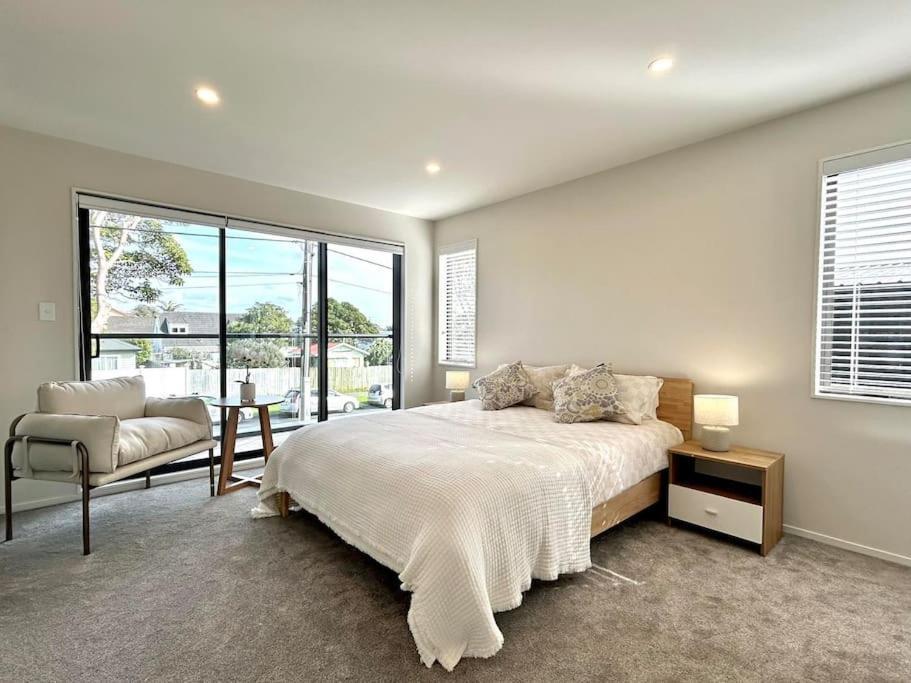 Sparkling New 4beds Family