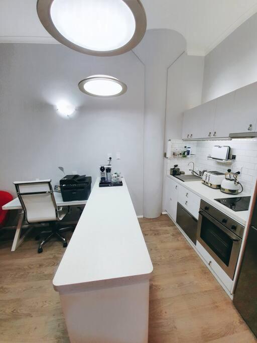 Apartment Brand New! Modern Amazing 1bed - Princes Wharf *