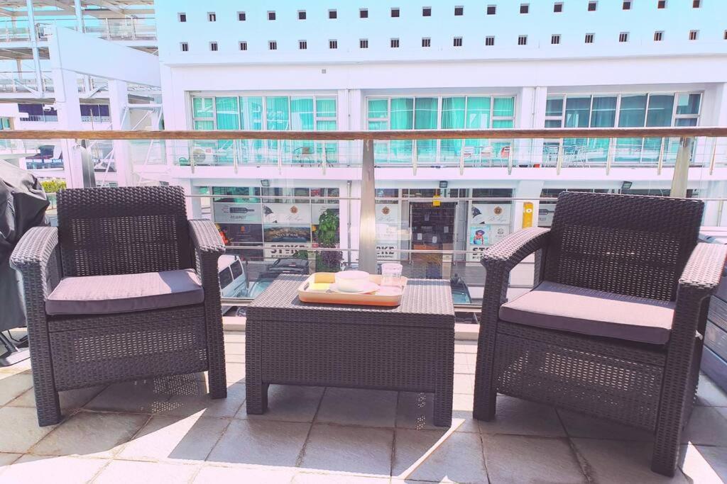 Brand New! Modern Amazing 1bed - Princes Wharf Apartment Auckland