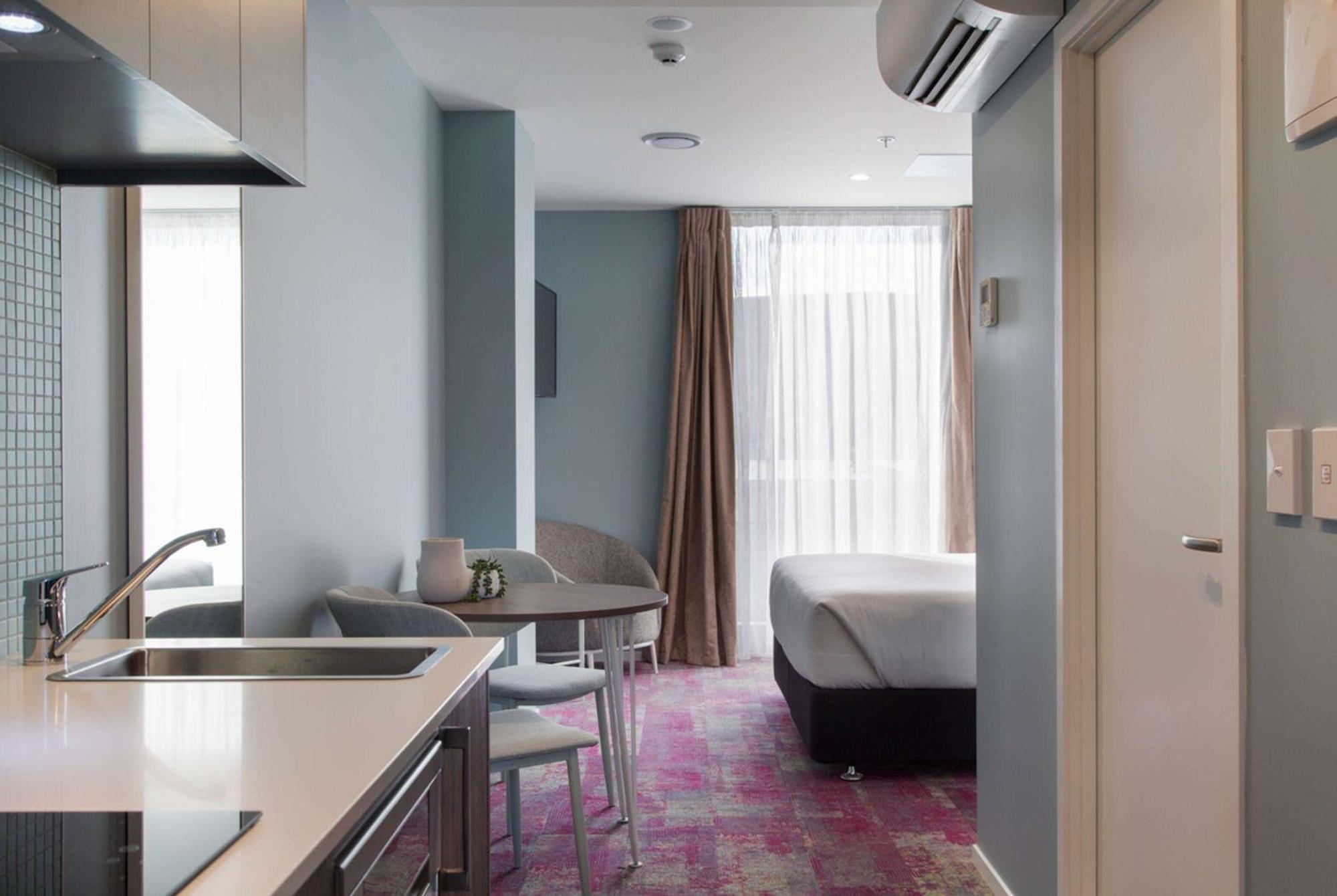 La Quinta By Wyndham Parnell Hotel