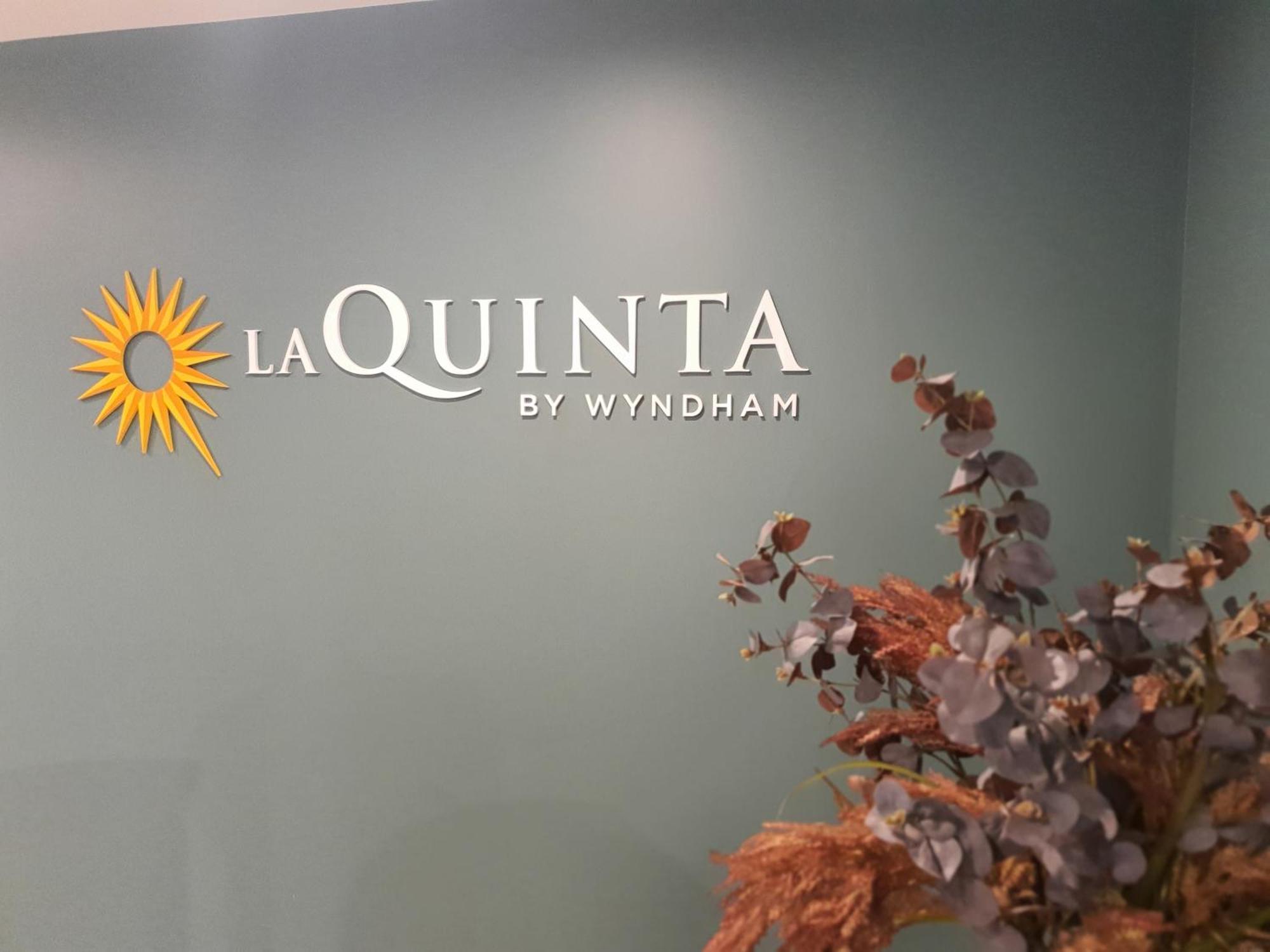 La Quinta By Wyndham Parnell Hotel 4*