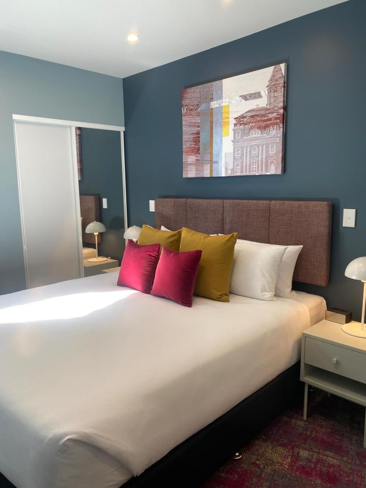 La Quinta By Wyndham Parnell Hotel 4*