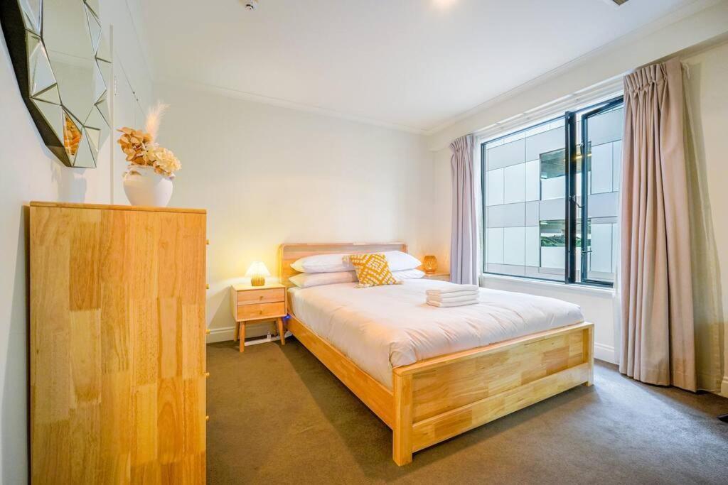Apartment Life One Bedroom In Heart Of Cbd