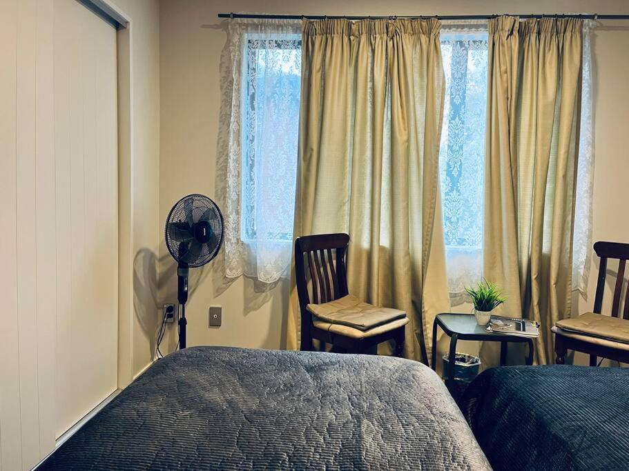 Private Cozy Near Henderson Akl-room 103 * Auckland