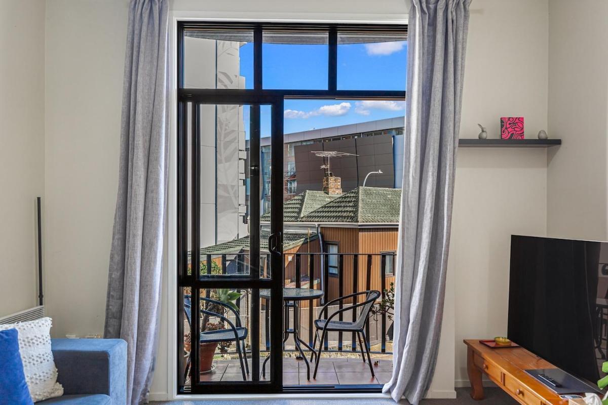 1br Haven With Balcony & Parking Apartment