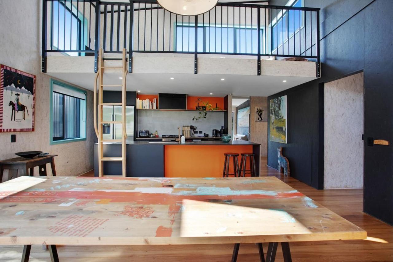 Holiday home Artist Colourful Casa With Spa Pool Near Beaches