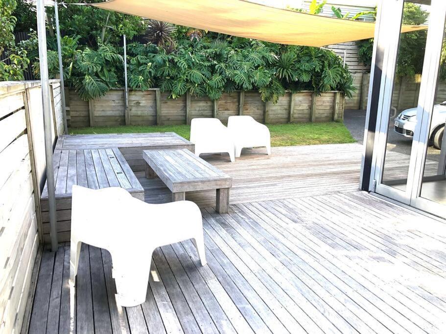 Genuine Value Sunny Quality Townhouse In Trendy City Fringe Location Near The Zoo Holiday home *