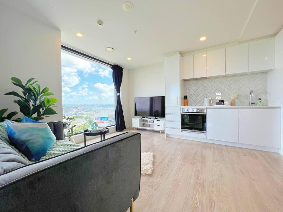 Amazing Sunset View Penthouse