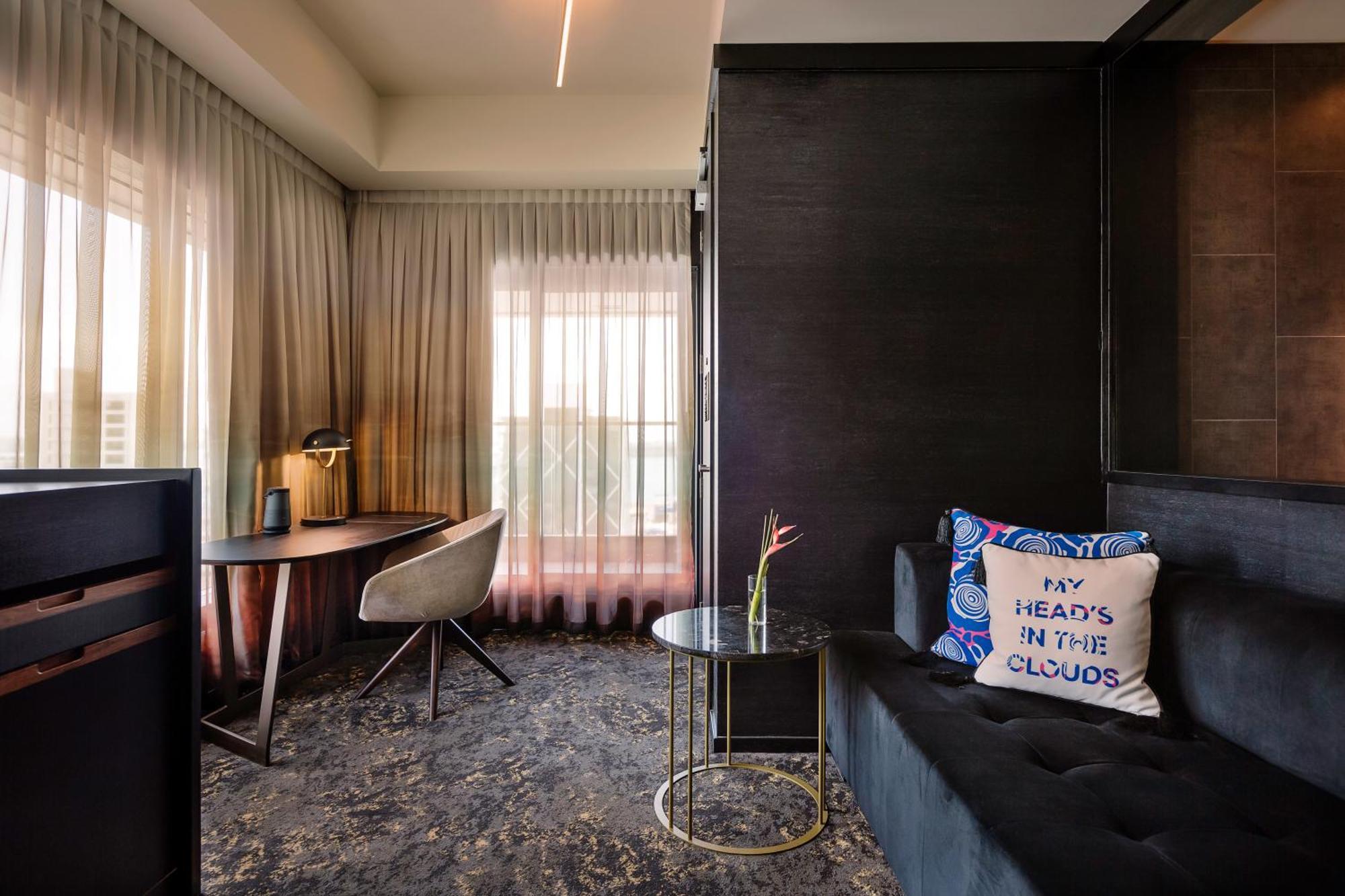 So/ Hotel 5*