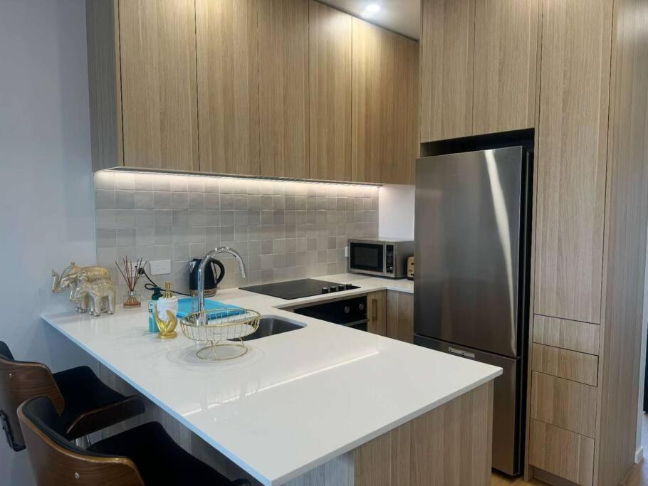 Townhouse In *