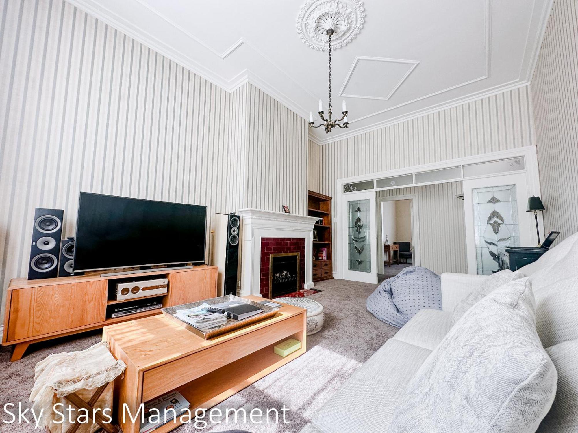 Hot Deal! Remuera Quiet Spacious 4-bedroom With Private Pool Villa *