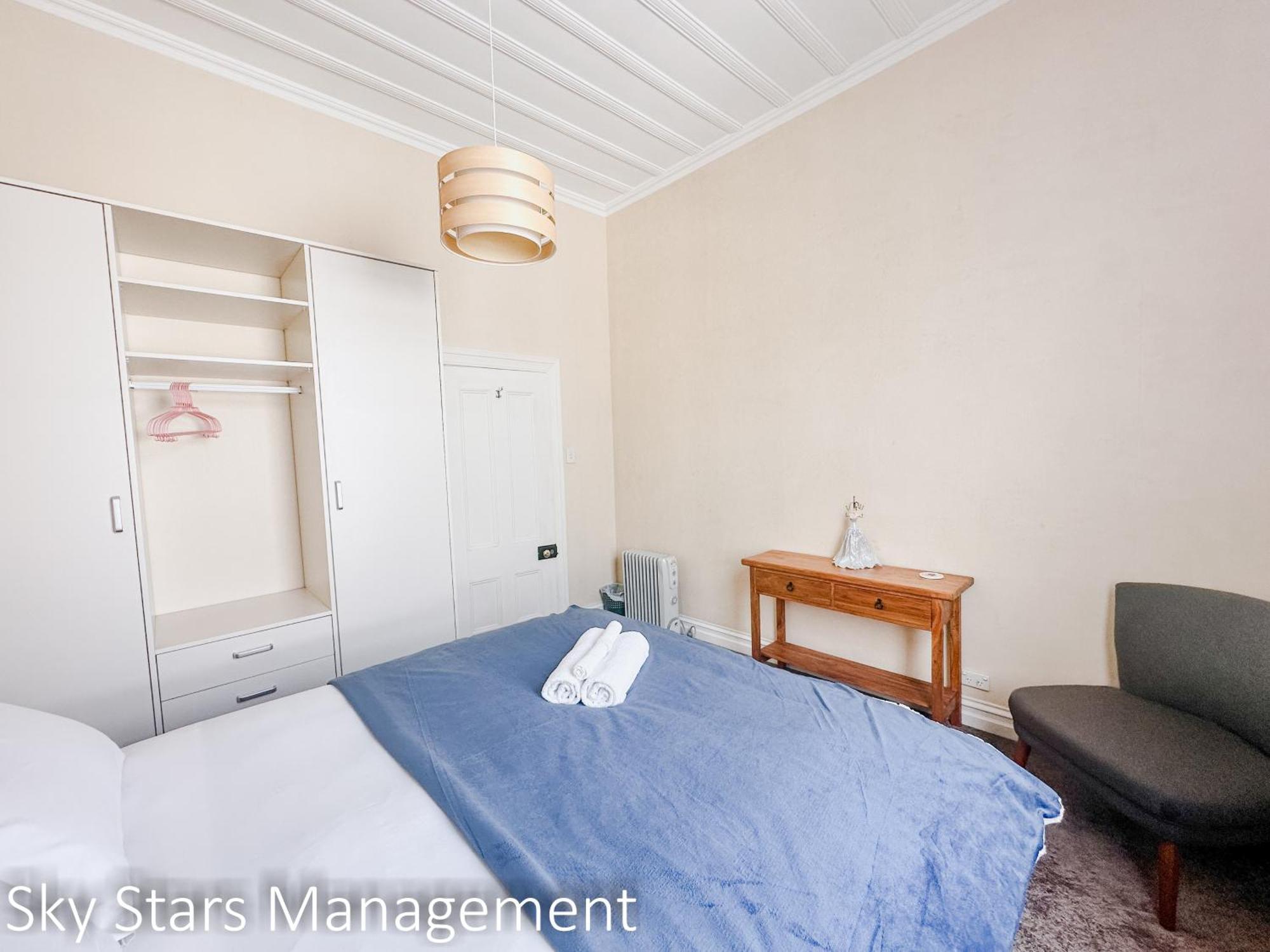 Hot Deal! Remuera Quiet Spacious 4-bedroom With Private Pool *