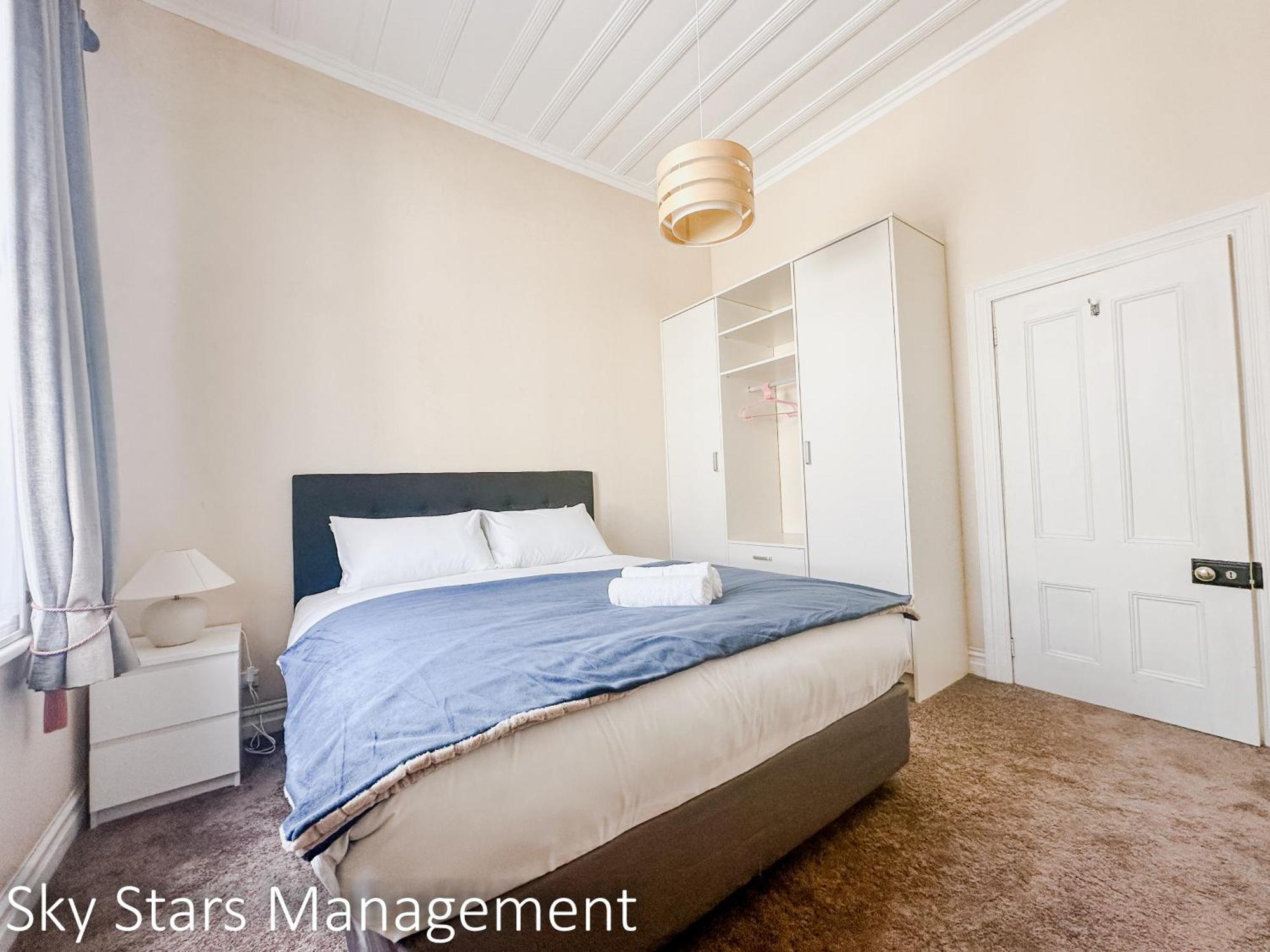Hot Deal! Remuera Quiet Spacious 4-bedroom With Private Pool Villa Auckland