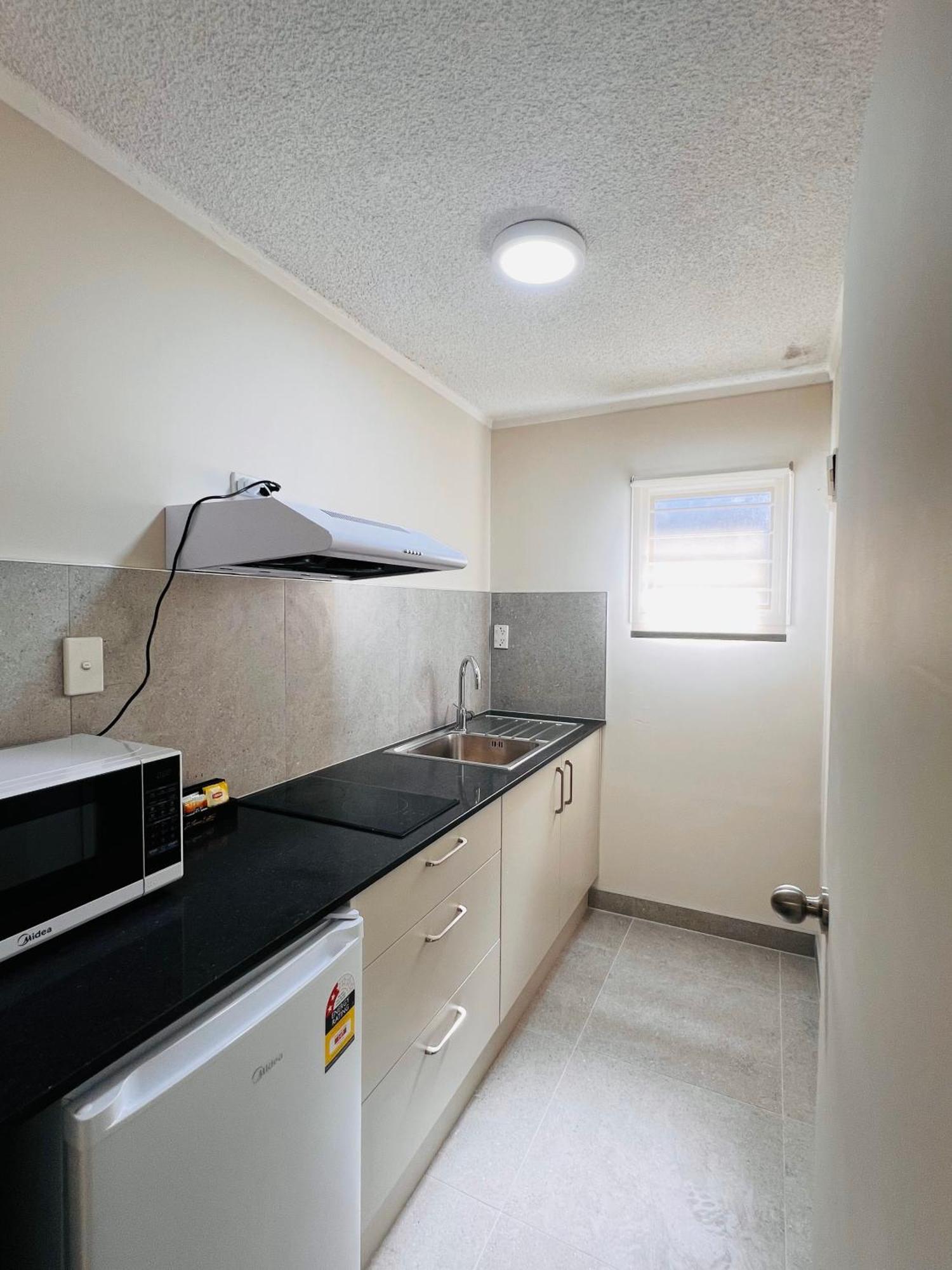 Motel Airport Kiwi 3*