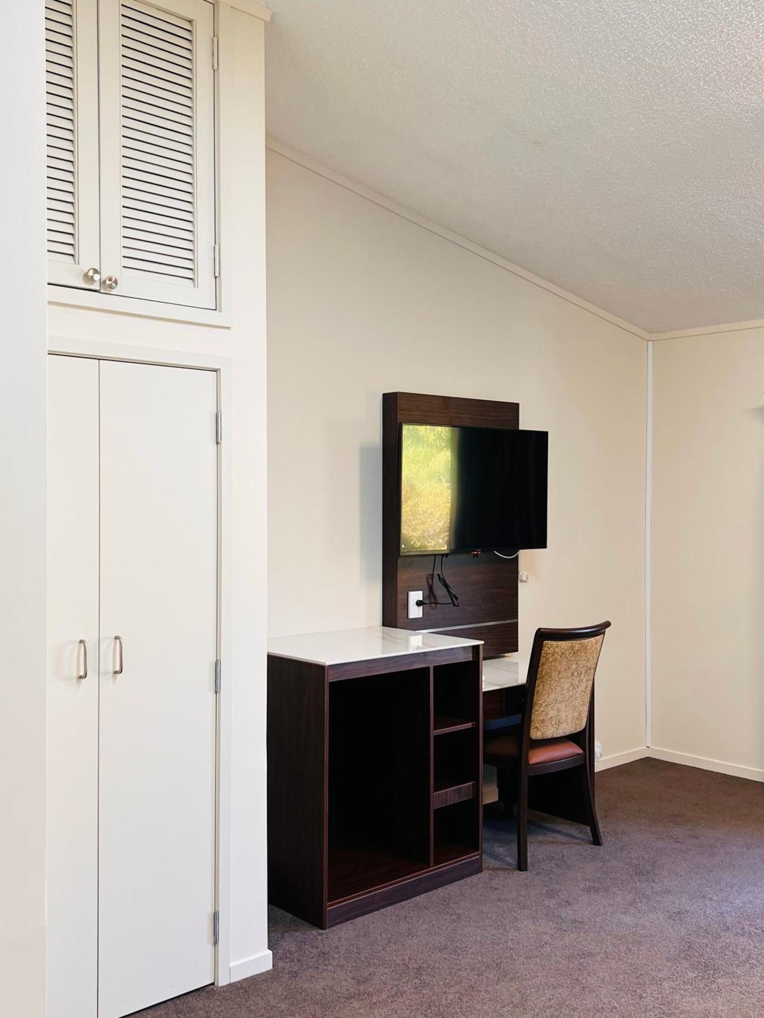 Airport Kiwi Motel