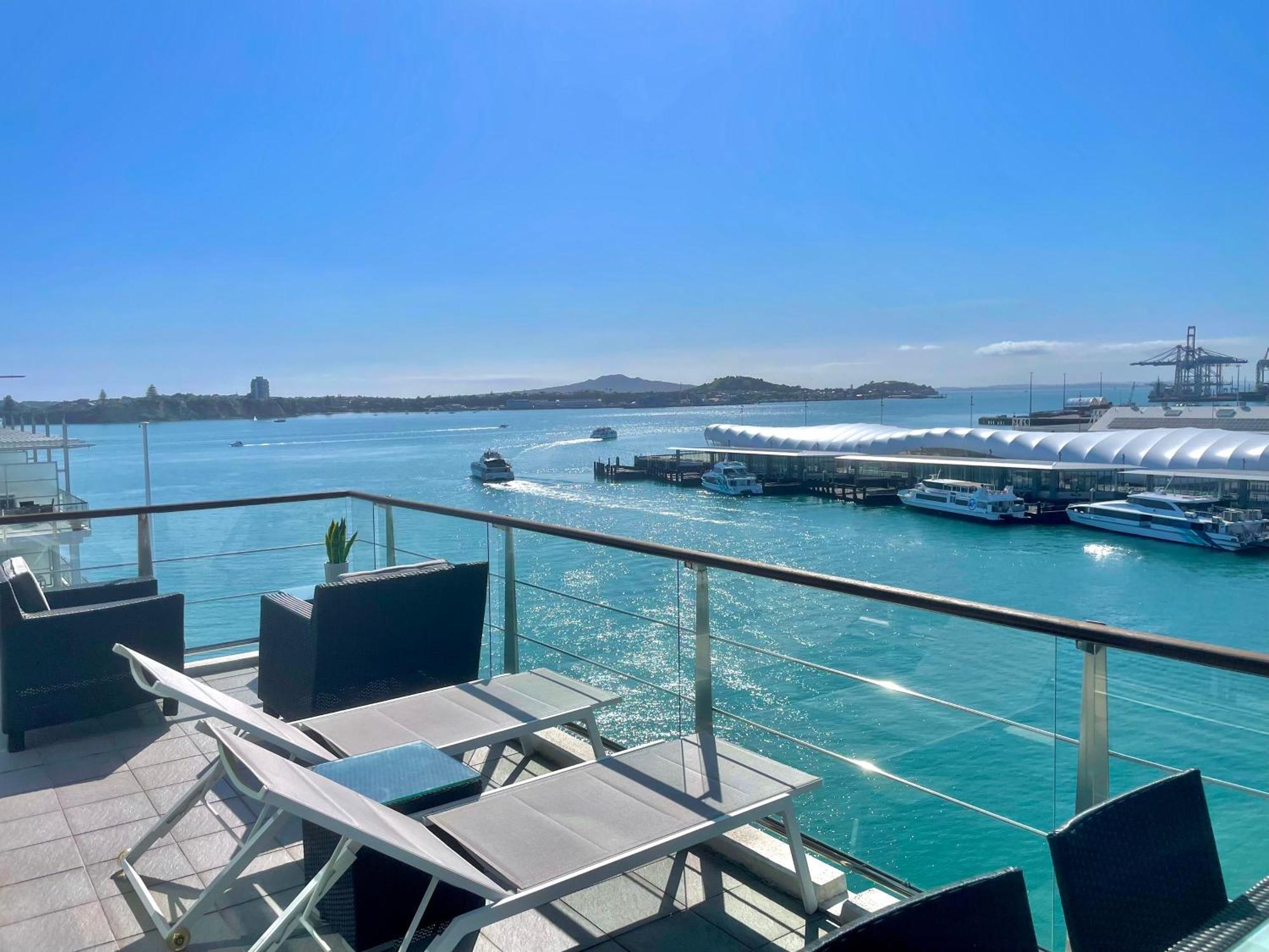 New Lux Panoramic Sea-view Penthouse On Princes Wharf! The Heart Of Cbd! Free Parking!