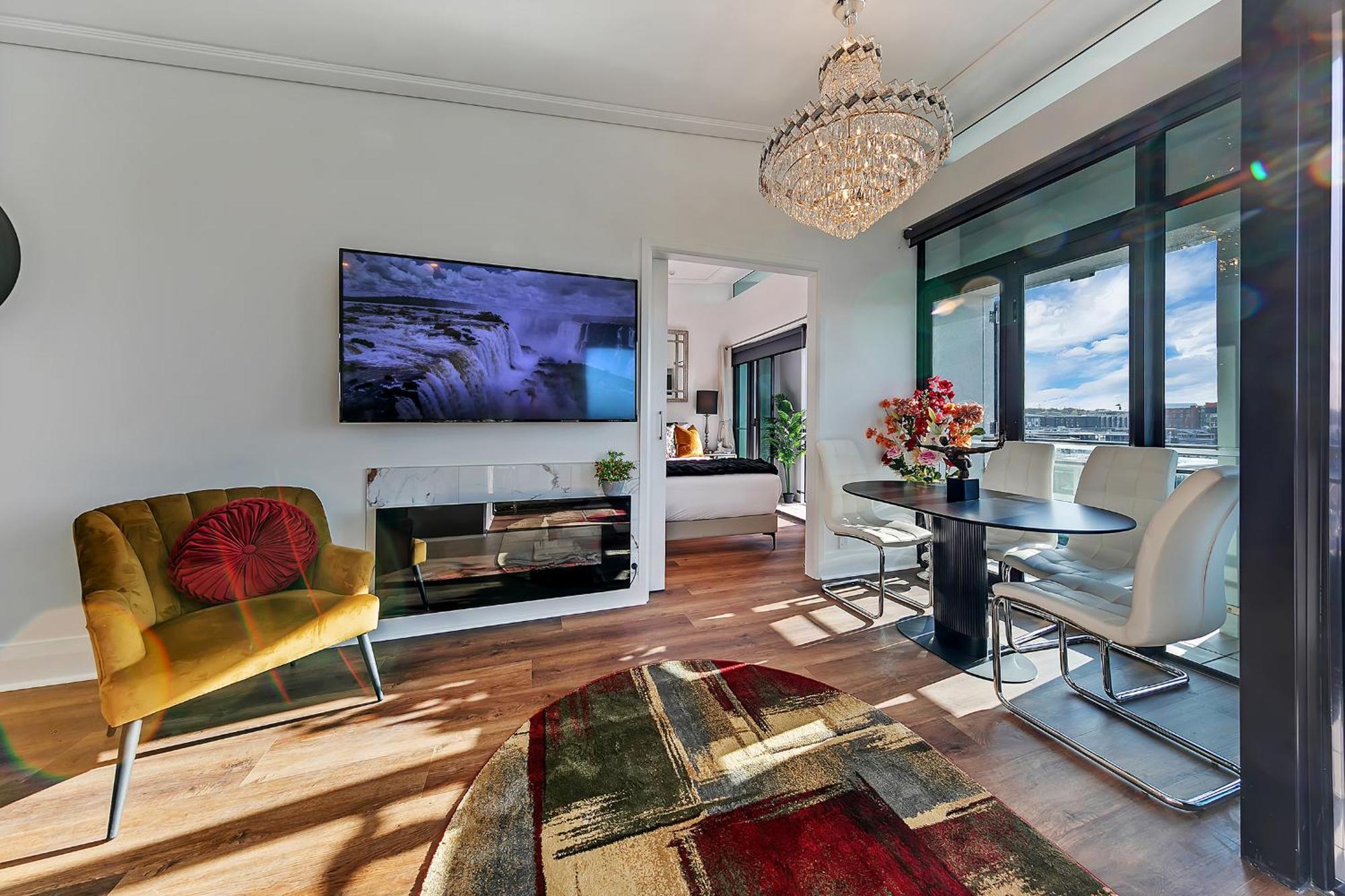 Penthouse Crown * Auckland