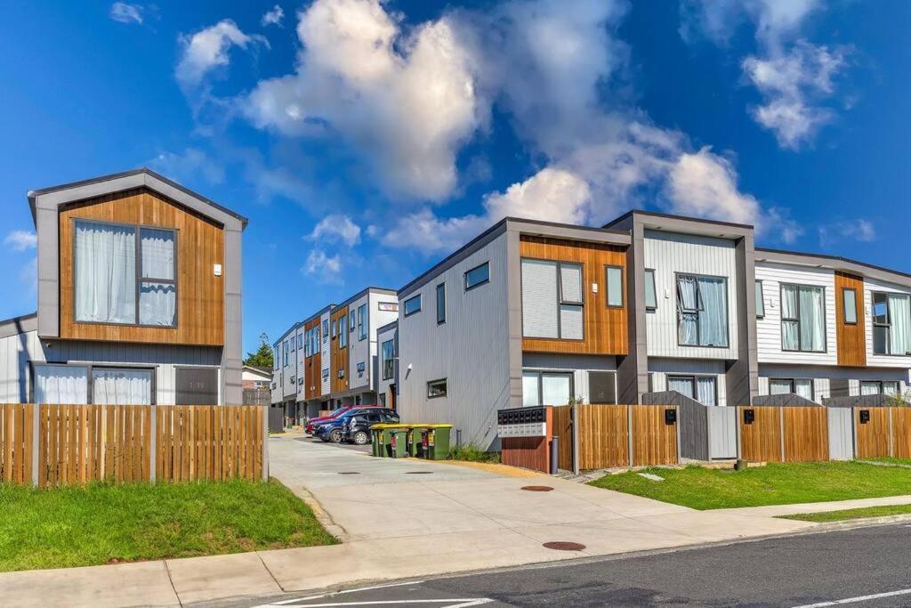 Apartment Townhouse In New Lynn *