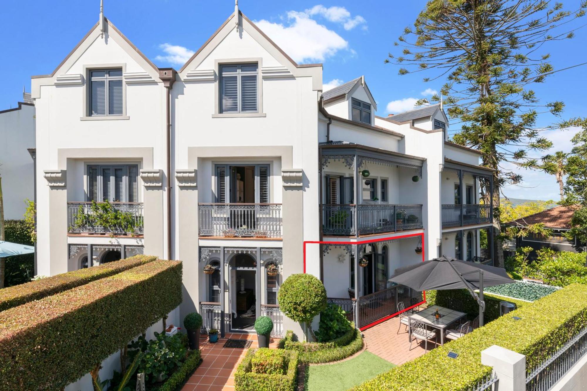 Takapuna *