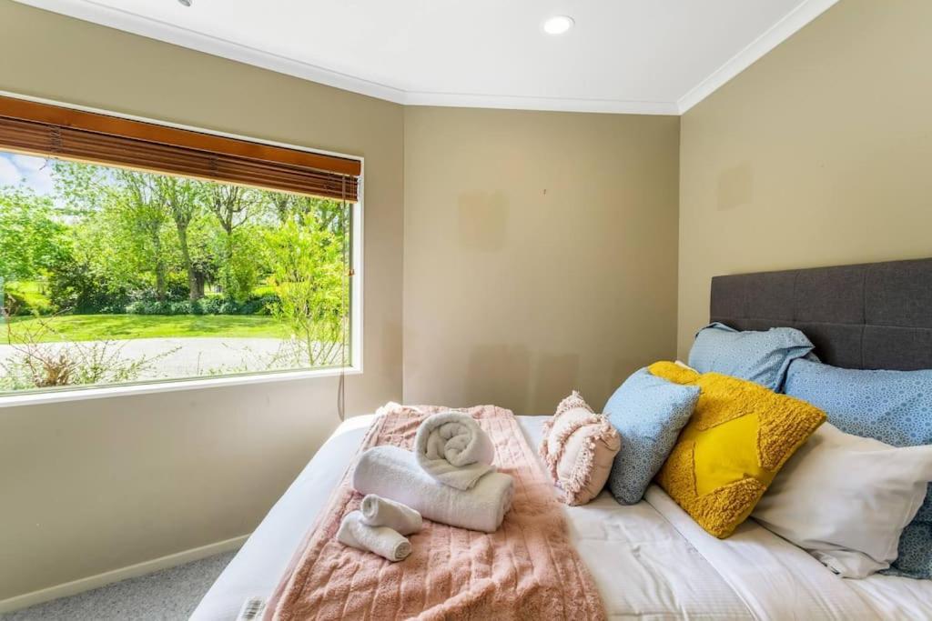Charming Oasis, Your Cozy Retreat Awaits *