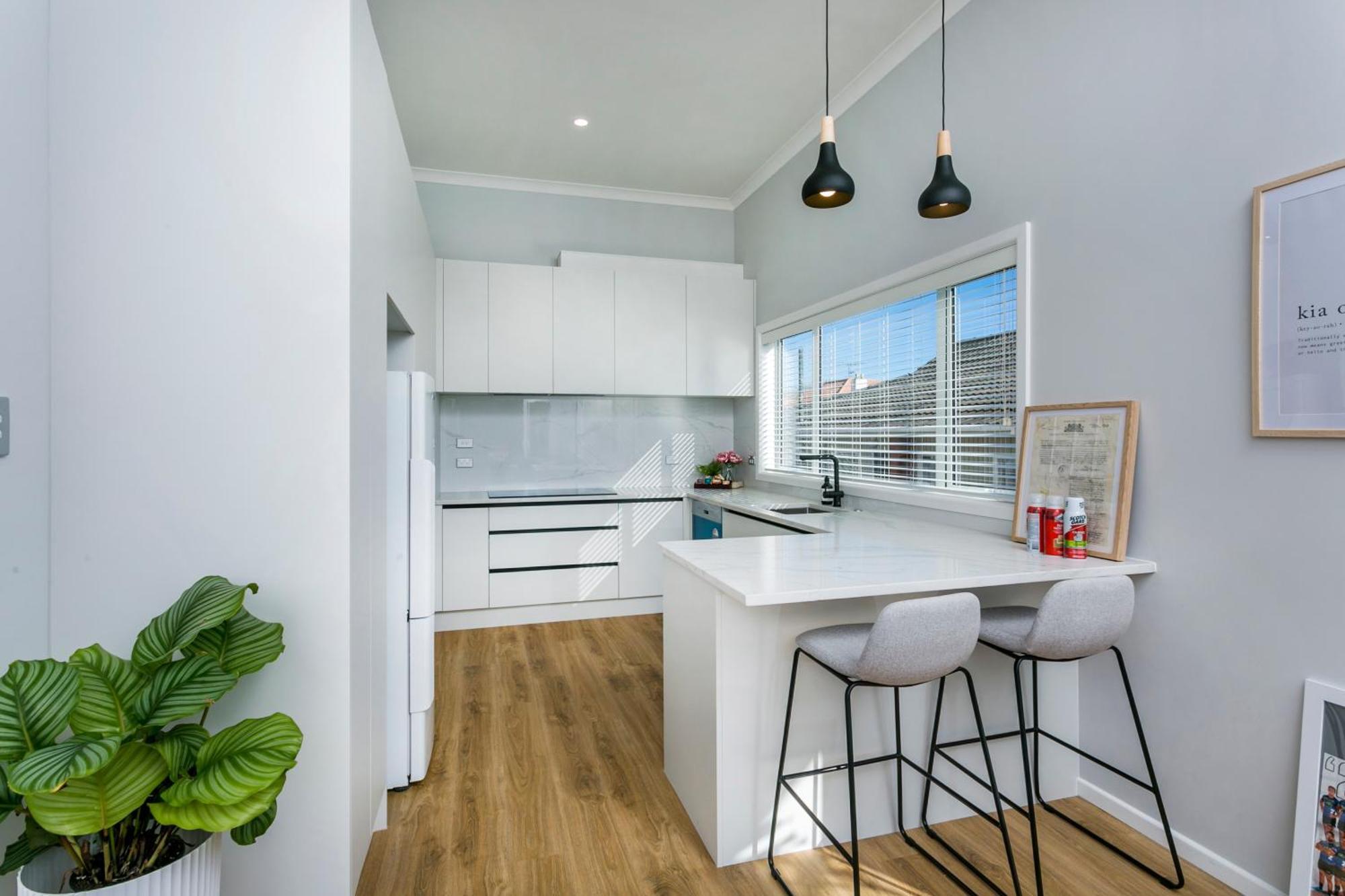 Eden St Lukes Cozy Holiday home *