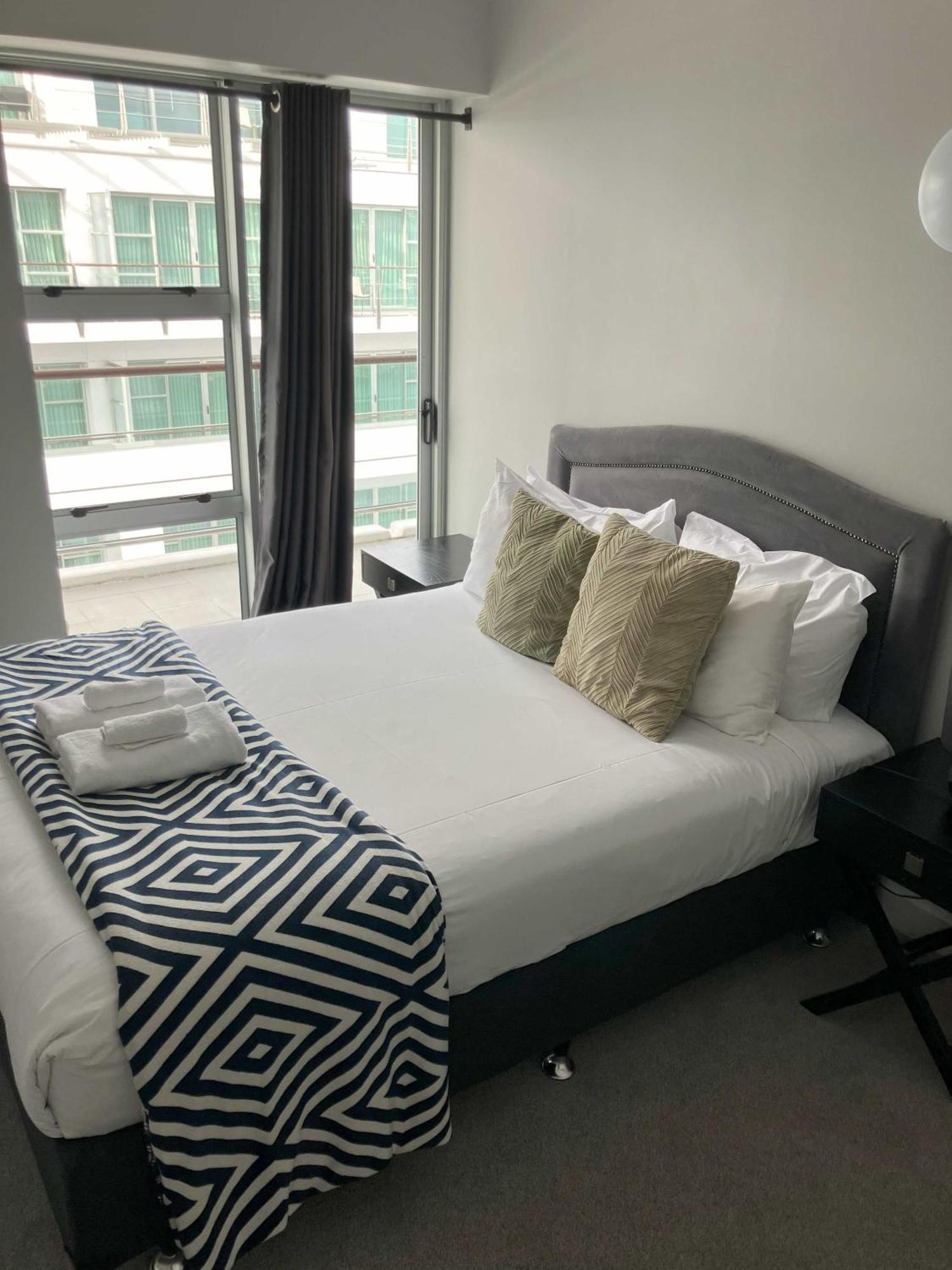 Apartment Beautiful Renovated 2 X Bdrm,perfect Location Auckland
