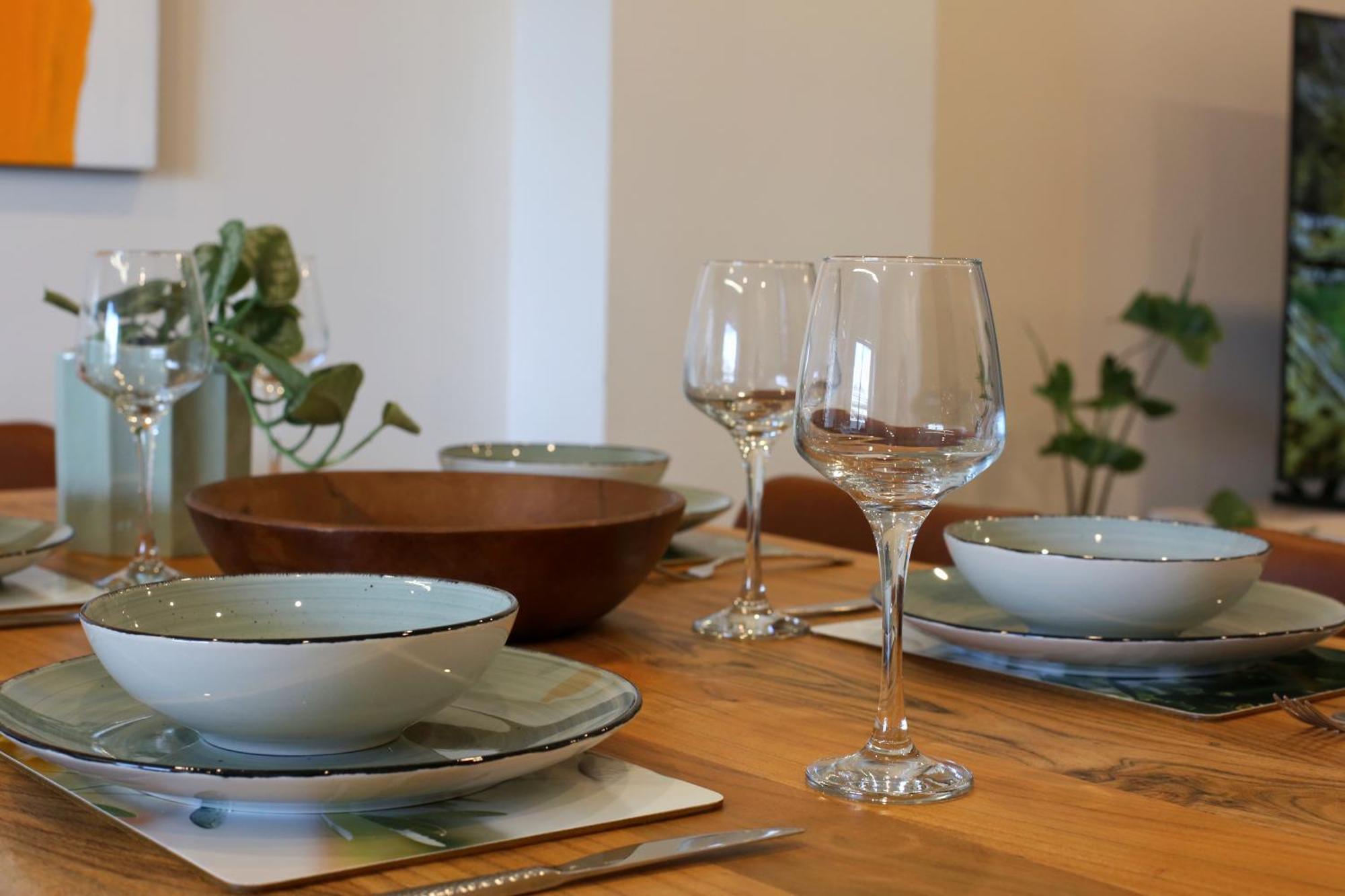 Cheerful 3-bedroom Townhouse Close To The Apartment