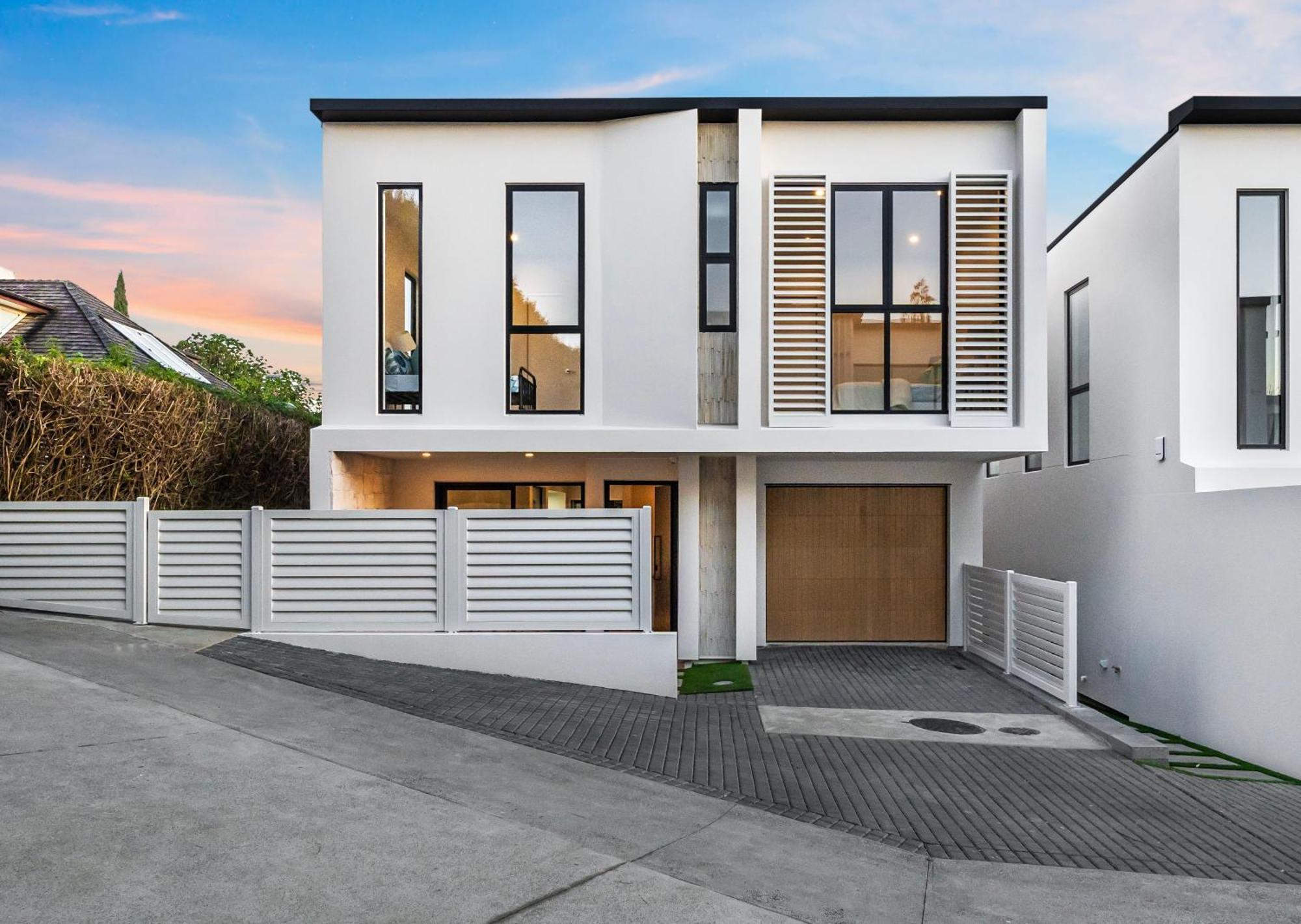 Elegant New Luxury Retreat In Remuera *