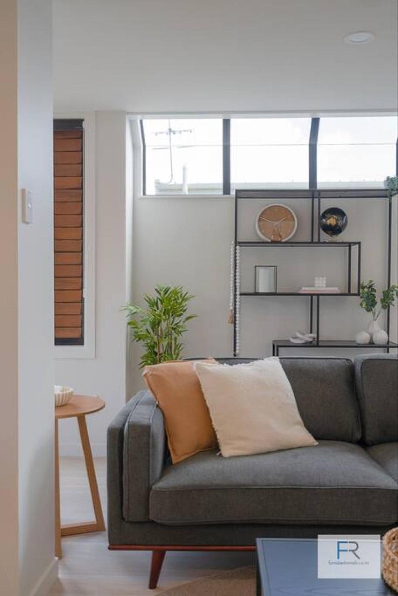 Gorgeous Orakei By Furnished *