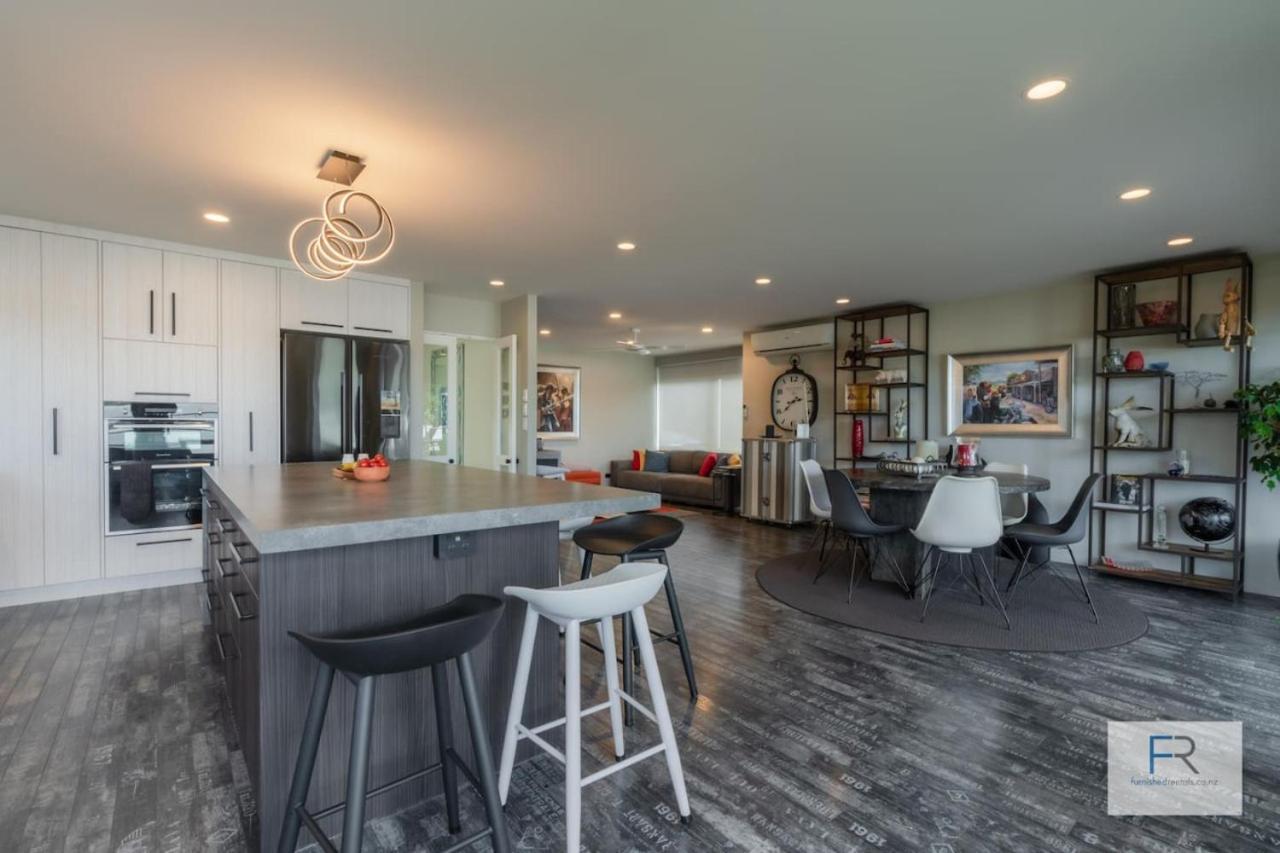 Waterfront Townhouse Retreat